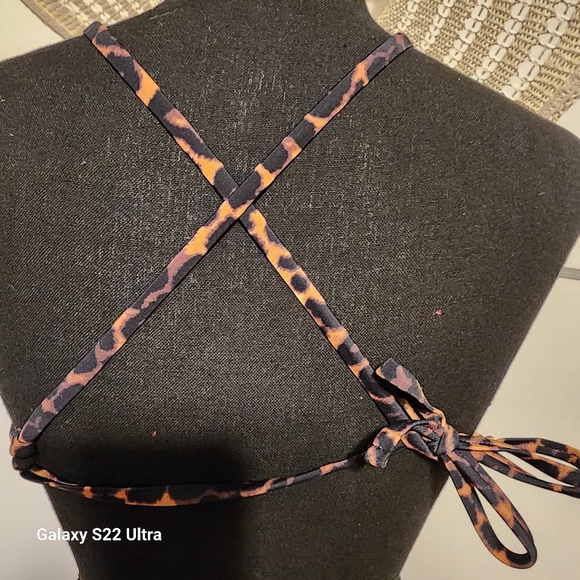 Swimsuit - Picture 4 of 14